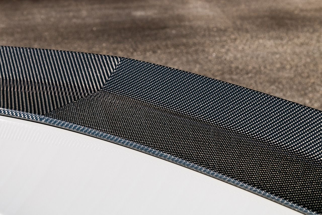 découvrez le concept de l'ajustement carbone à la frontière, une mesure innovante visant à réduire les émissions de gaz à effet de serre tout en garantissant une concurrence équitable pour les industries. explorez son impact sur le commerce international et l'environnement.