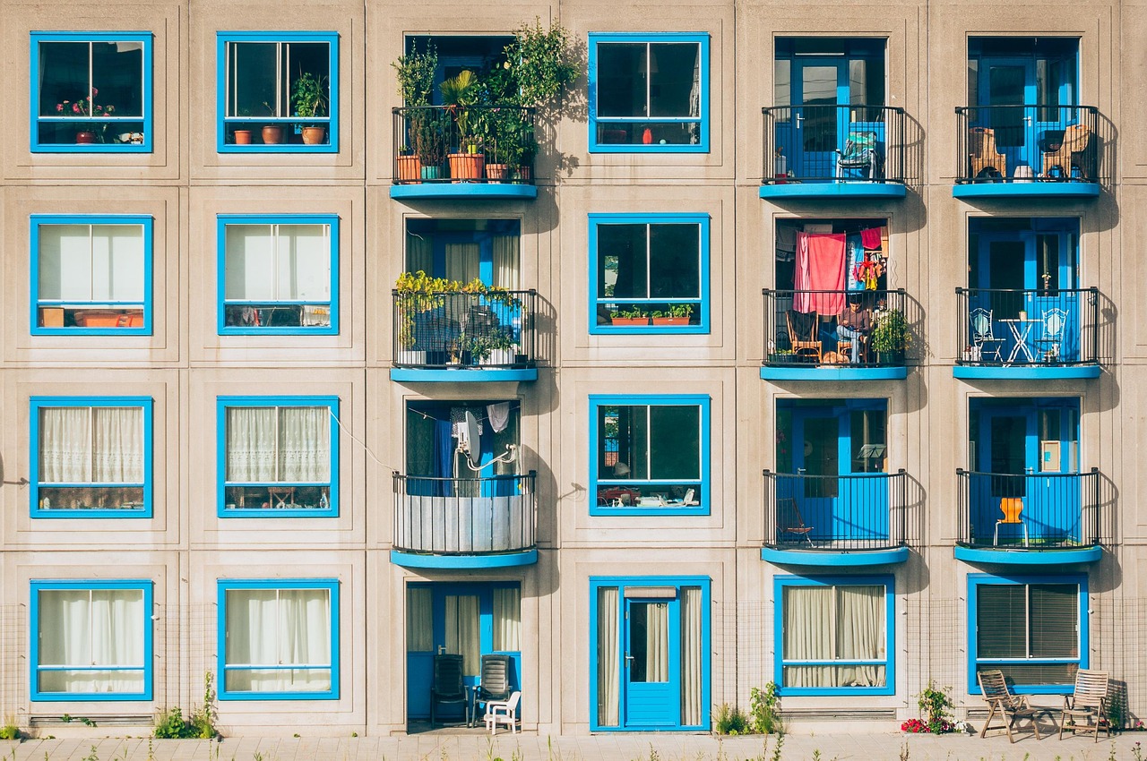 découvrez comment pratiquer le compostage en appartement facilement pour réduire vos déchets organiques et cultiver un jardin écologique même en espace restreint.