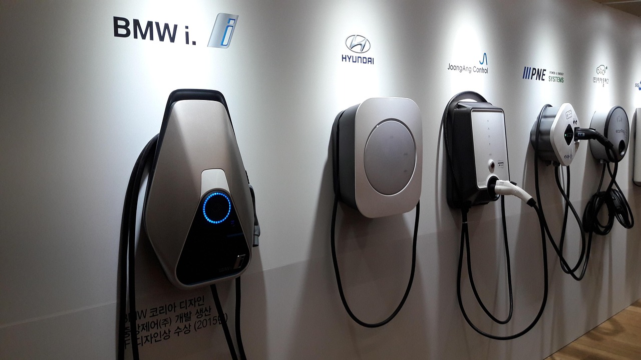Voiture électrique : tout ce qu’il faut savoir avant de passer au zéro émission