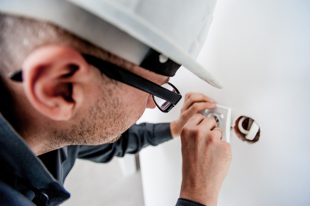 découvrez l'électricité verte, une source d'énergie renouvelable et écologique qui contribue à la protection de notre planète. apprenez comment elle fonctionne, ses avantages et comment l'adopter dans votre quotidien pour un avenir plus durable.