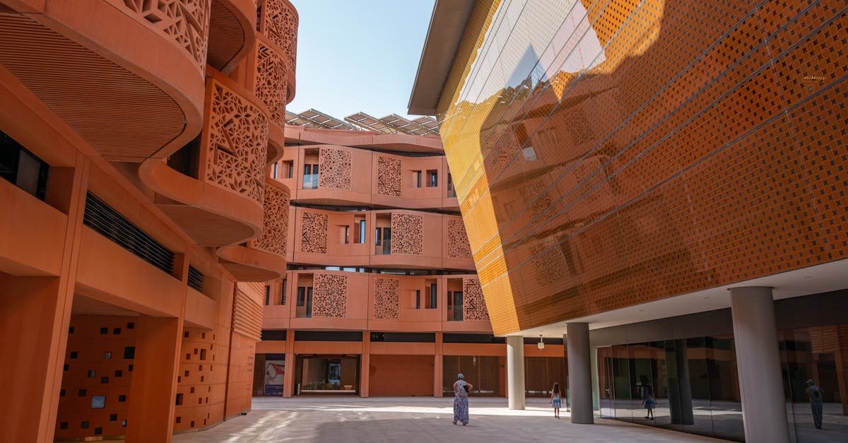 découvrez les stratégies et solutions innovantes pour l'adaptation au changement climatique. explorez comment les communautés, les villes et les entreprises s'ajustent aux défis environnementaux, tout en construisant un avenir durable et résilient.