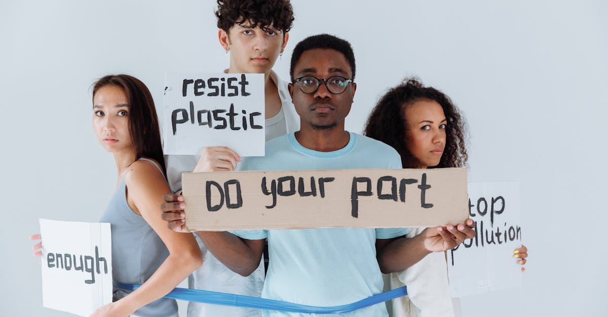 découvrez ce qu'est la justice environnementale : un mouvement qui vise à garantir l'équité dans la protection et la gestion de l'environnement, tout en assurant que toutes les communautés bénéficient d'un accès égal à un cadre de vie sain.